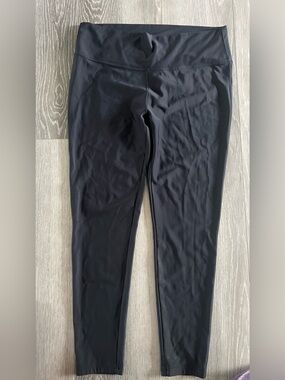 Black High-Rise Performance Leggings